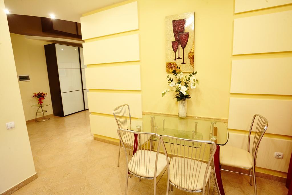 Luxury Apartment In New Building Chişinǎu Buitenkant foto