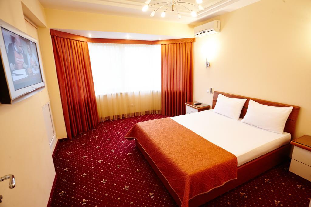 Luxury Apartment In New Building Chişinǎu Buitenkant foto