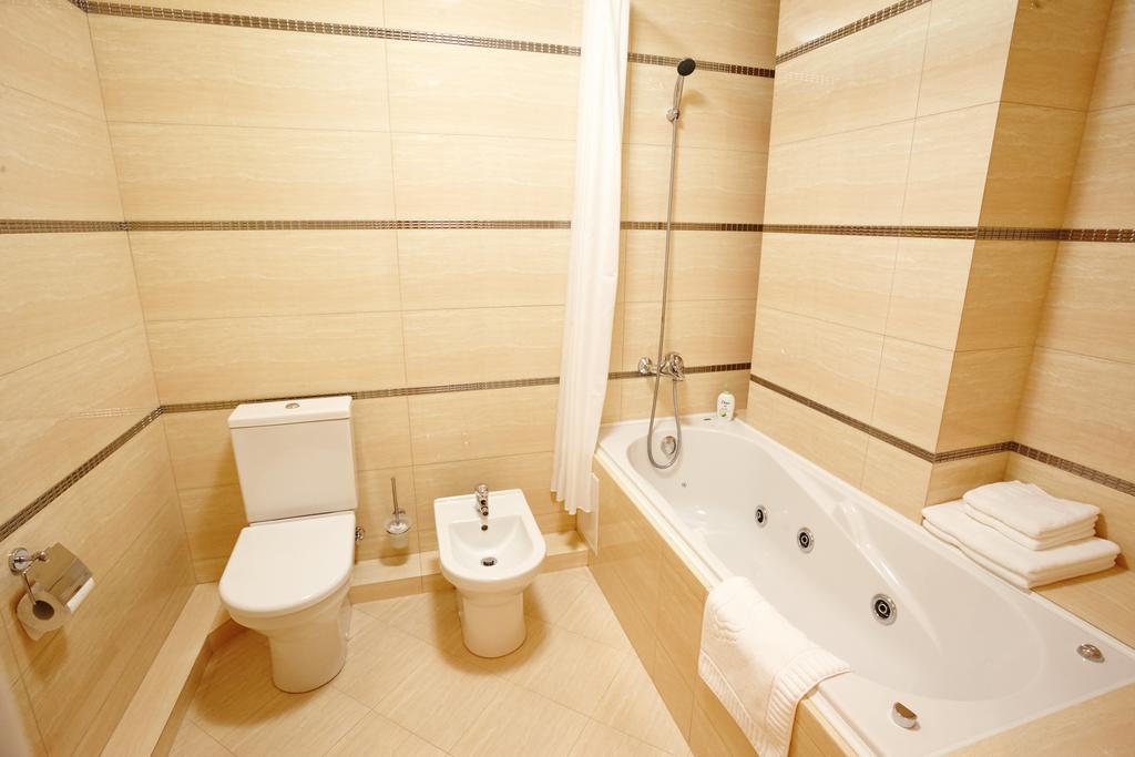 Luxury Apartment In New Building Chişinǎu Buitenkant foto
